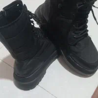 بوت کاپشنی شماره 40 جنسیت اصلی|کیف، کفش، کمربند|کلاله, |دیوار