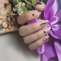 کاشت ناخن هدیه عید