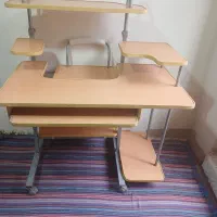 میز کامپیوتر