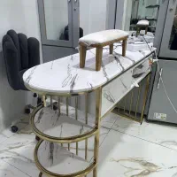 میز ناخن و صندلی|آرایشگاه و سالنهای زیبایی|یاسوج, |دیوار