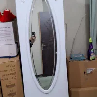 اینه قدی و کمد