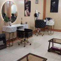 دکوراسیون سالن زیبایی|آرایشگاه و سالنهای زیبایی|یزد, |دیوار