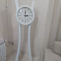 ساعت ایستاده