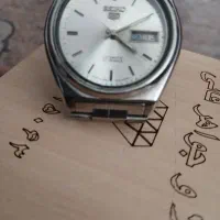 ساعت|ساعت|قم, نخودی|دیوار