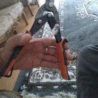 ورق بر و سیم لخت کن