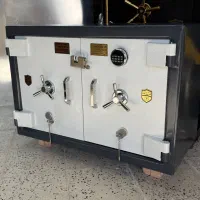 گاوصندوق زیرویترینی با رمز دیجیتال غیر قابل هک|ابزارآلات|کاشان, دروازه فین|دیوار