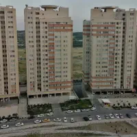 114متر-قلب-دریاچه-برج-های-آسمان