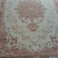 فرش کرم روشن 6متری