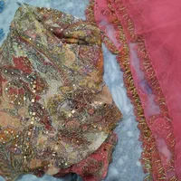 لباس سقزی|لباس|سنندج, |دیوار