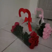 کیف گل مخصوص روز دختر.تک شاخه وفلاور بگ ترند|گل مصنوعی|شیراز, دشت چنار|دیوار