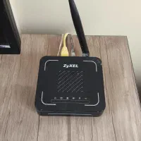 مودم zyxel
