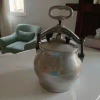 زودپز قدیمی کاملا نو