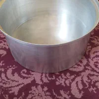 قابلمه روحی بزرگ محکم و سنگین|ظروف پخت‌وپز|تهران, آبشار تهران (دریاچه)|دیوار