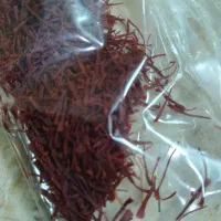 زعفران خود کشاورز طرق رود نطنز