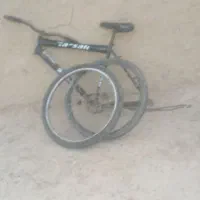 دوچرخه ۲۶|دوچرخه، اسکیت، اسکوتر|نیمروز, |دیوار