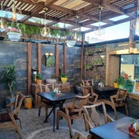 کافه رستوران عمو میلاد|خدمات پذیرایی، مراسم|اراک, |دیوار