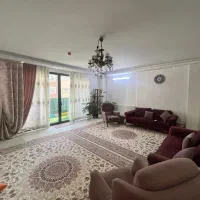 فروش فوری آپارتمان ۱۶۵ متری