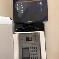 دستگاه حضور و غیاب