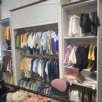 فروش کلیه لوازم فروشگاه ،دکور ،ویترین ،چوبکار