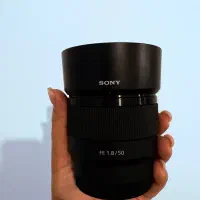 لنز ۵۰ سونی f1.8
