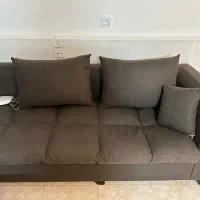 به دلیل مهاجرت میز ارایشی و مبل با هم 27 میلیون