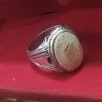 انگشتر مهره