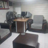 منشی دفتر فروش