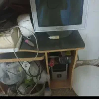 کامپیوتر ومیز وباند کلی میدم ۱۵۰۰هارد نداره