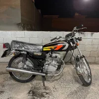 موتور سیکلت هوندا۱۲۵ تمیز