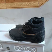 کفش کار نونو سایز42|کیف، کفش، کمربند|ملارد, |دیوار