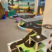 کمک مربی خانه بازی