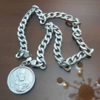زنجیر و شمایل بینظیر و کمیاب