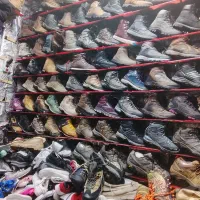 چکمه زنانه|کیف، کفش، کمربند|رشت, سعدی (تختی)|دیوار