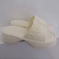دمپایی زنانه