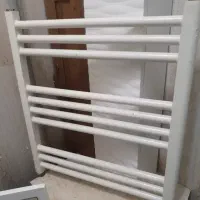 روشویی ، آینه ، رادیاتور ،  ،نهارخوری دونفره|لوازم سرویس بهداشتی|تهران, صادقیه|دیوار