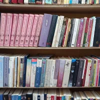 فروش کتابخانه شخصی|کتاب و مجله تاریخی|شیراز, شهرک گلدشت حافظ‎|دیوار