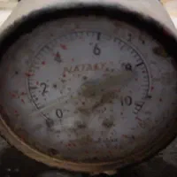 پمپ باد|ابزارآلات|قم, ولیعصر|دیوار