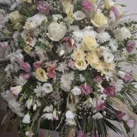 فروش یک باکس گل طبیعی