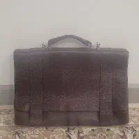 کیف اداری چرم شبرو گاو نوین چرم در حد نو