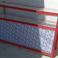 ویترین دو متری فروشی