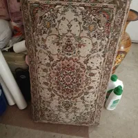 پشتی وگلدان