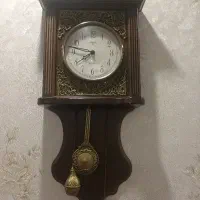 ساعت دیواری