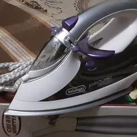 اتو بخار دلونگی