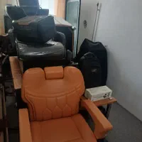 تعدادی لوازم ارایشگاه بفروش میرسد