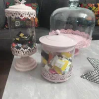 شکلات خوری وکیک خوری