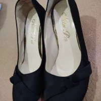 کفش|کیف، کفش، کمربند|زنجان, |دیوار