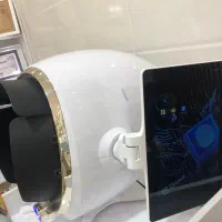 دستگاه اسکن و آنالیز پوست|آرایشگاه و سالنهای زیبایی|شیراز, زرگری|دیوار