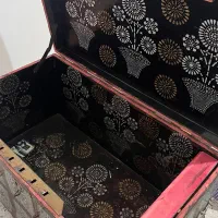 صندوق قدیمی|کلکسیون اشیاء عتیقه|فریدون‌کنار, |دیوار