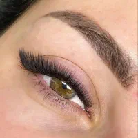 آموزش  مژه  برای مشتریان دیوار فقط ۹۰۰