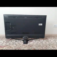 تلوزیون سامسونگ و میز تلوزیون و دو عدد اسپیکر|تلویزیون و پروژکتور|شیراز, گویم|دیوار